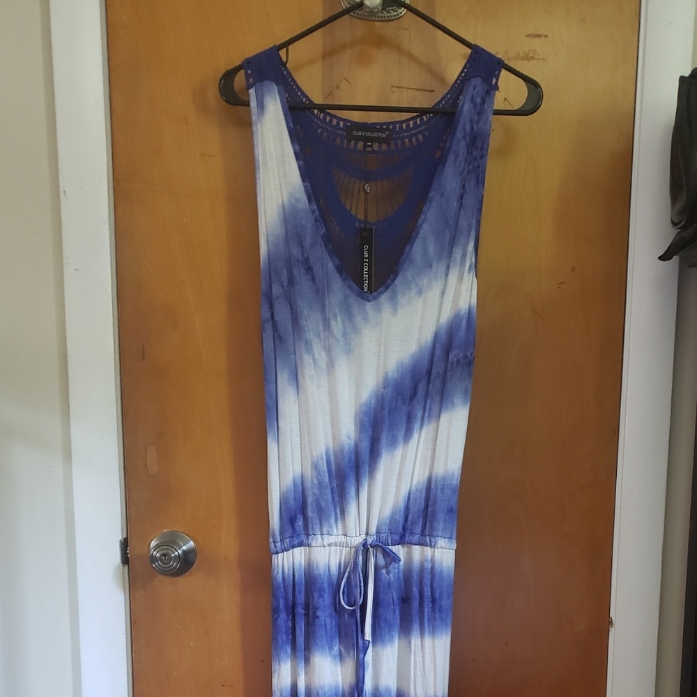 Womans Tie-dye Maxi Dress